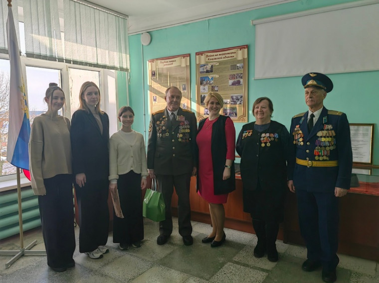 Поговорим о нашей Родине.