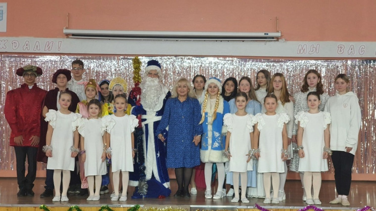 Старт новогодним мероприятиям школы №49 г. Калуги.
